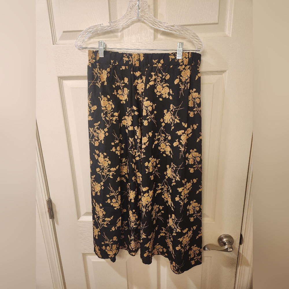 Floral Black and Gold Midi Skirt